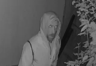 Police release image in bid to identify man after attempted burglary in Reading