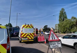 Reading roundabout chaos as roadworks cause huge queues near M4